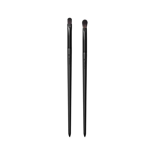 Morphe Vegan Bold Eyeshadow Brush Crease Duo - Vegan Makeup Brushes for Powder, Cream & Liquid Formulas - Cutting-Edge Synthetic Bristles - Includes V206 & V300 (2 Count)