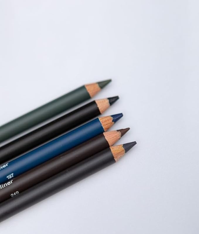 Gabriel Cosmetics Classic Eyeliner (Charcoal), Natural Eye Liner, Paraben Free, Vegan, Gluten-free, Cruelty- free, Non GMO, long lasting, Infused with Jojoba Seed Oil, Super Smooth, 0.04 oz.