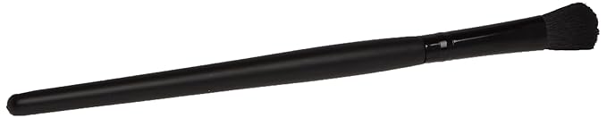 e.l.f. Blending Brush, Vegan Makeup Tool, Effortlessly Blends Eyeshadow & Concealer, For Wet & Dry Products (Pack of 3)