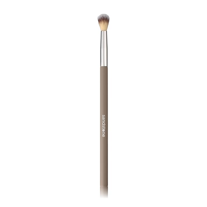 Sandstone Scandinavia Eyeshadow Blending Brush – Soft, Fluffy Makeup Brush for Seamless Color Blending – Vegan & Cruelty-Free