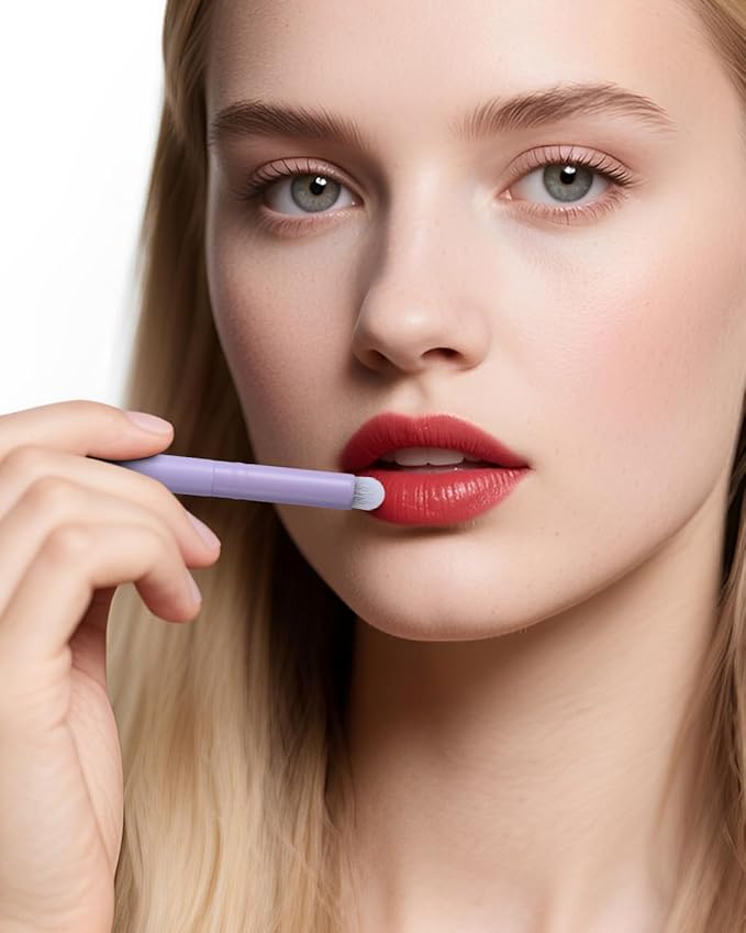 EIGSHOW Round Lip Blending Brush with Silver Ion-Infused Bristles, Soft and Skin-Safe, Reusable (L307P)