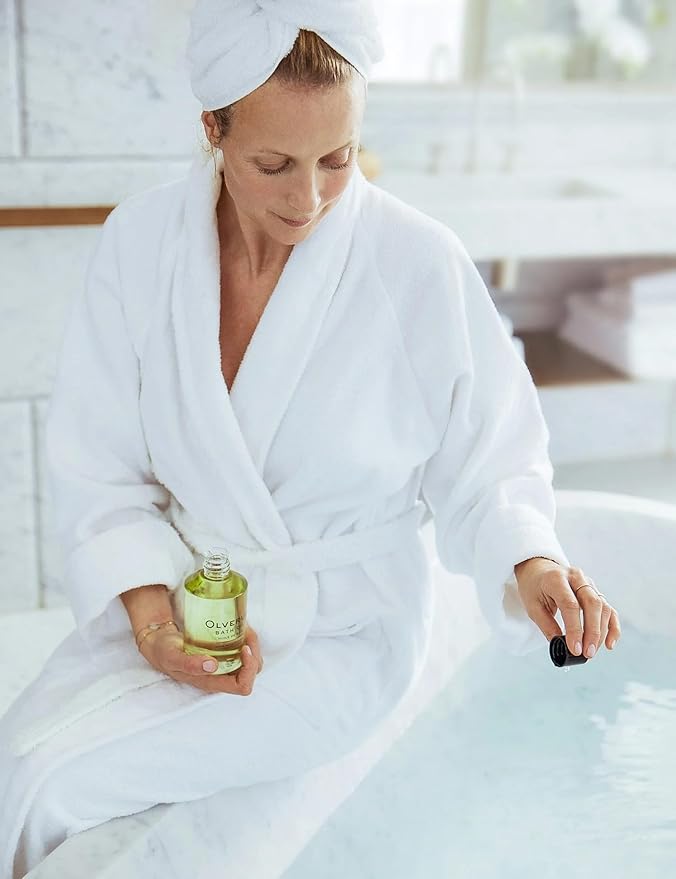 OLVERUM - Natural Bath Oil | Vegan, Cruelty-Free, Revitalizing Clean Beauty Bath Oil (8.5 fl oz | 250 ml)