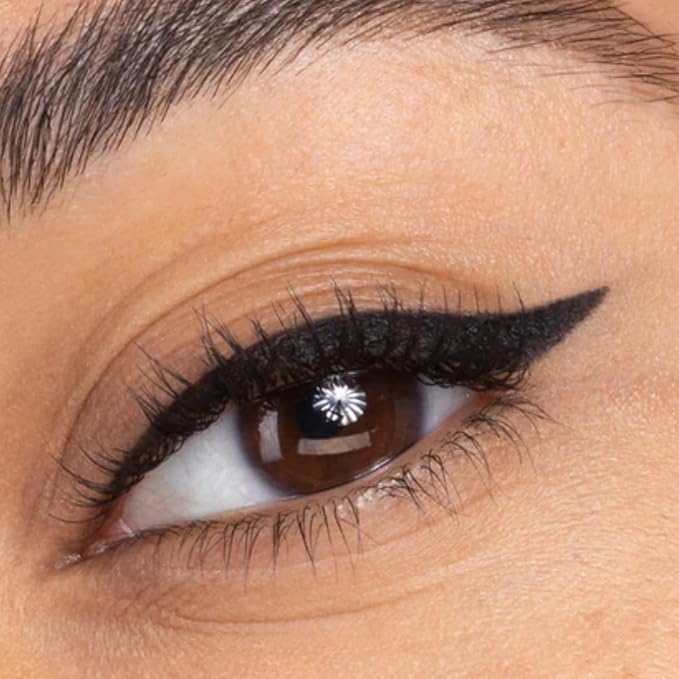 Honeybee Gardens Effortless Eye Liner Pencil, Jet Set Black, Smooth Long-Wearing, Rich Pigment, Vegan & Gluten-Free