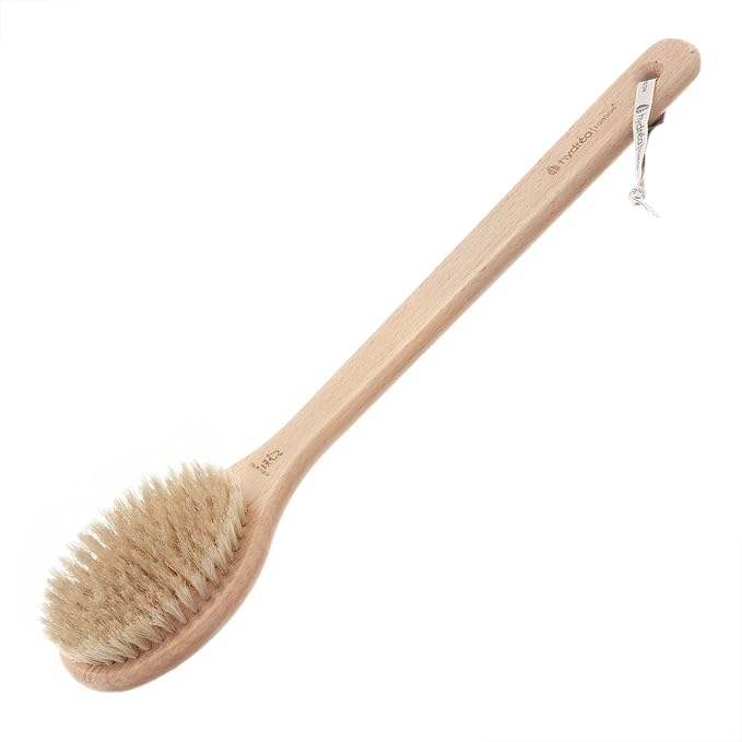 Hydrea London Body Brush Long Handled Exfoliating Back Scrubber, Natural Bristle, Dry Brush Cellulite Remover, Exfoliating Body Scrubber, Helps Improve Lymphatic Drainage - FSC® Certified Beechwood.