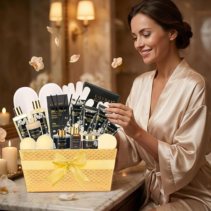 Mothers Day Gifts for Women - 18-Piece Luxury Gold Spa Gift Set, Premium Bath Collection | Fathers Day, Valentines Day Gift, Birthday Gifts, Christmas, All Occasion Ultimate Holiday Gift
