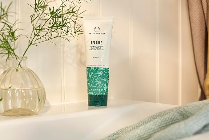The Body Shop Tea Tree Skin Clearing Daily Face Scrub - Exfoliating and Purifying For Blemished Skin - Vegan - 4.2 Fl Oz