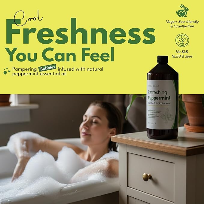Luxury Foaming Bath - Natural Scented Bubble Bath - with Essential Oils and Epsom Salt - Refreshing Peppermint Scent, 33.8 fl oz / 1L