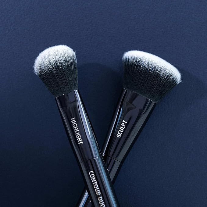 Lune+Aster Contour Duo Brush | Dual-Ended Contour Makeup Brush To Sculpt And Highlight. Made with Alumium Handle, Vegan Bristles.