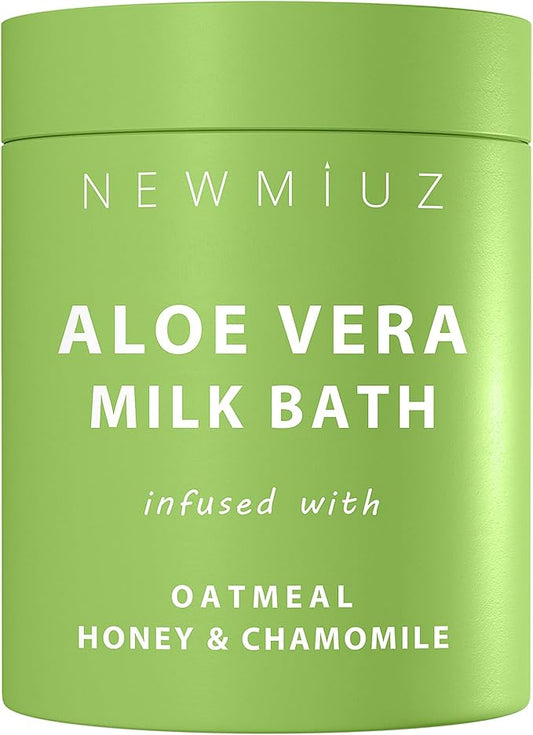 Creamy Oats Milk Bath Soak Hydrate Moisturize Soften Skin Aloe Vera Honey Chamomile Luxury Spa Bath Salt Christmas Birthday Relaxation Gift for Women