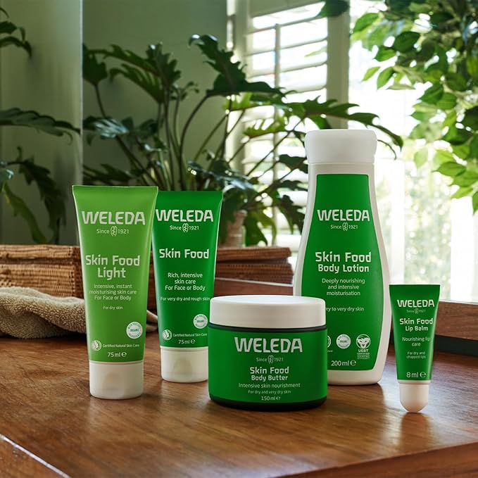 Weleda Skin Food Lip Butter, 0.27 Ounce, Plant Rich Moisturizing Lip Care with Sunflower Seed Oil, Chamomile and Calendula