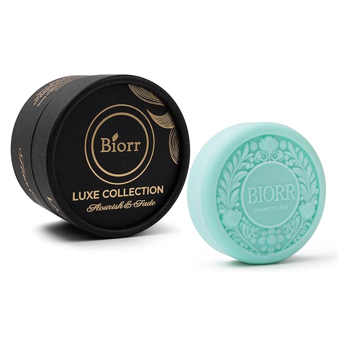 BIORR Scalp Detox Shampoo Bar - Clarifying Deep Cleanse with Kaolin Clay & Castor Oil - Removes Buildup, Balances Oil - Vegan Sulfate-Free Natural Solid Shampoo for All Hair Types - 3.52oz