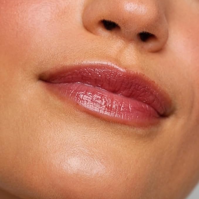 Queen Musia Skincare Supercharged Tinted Hydrabalm –– Hydrating & Nourishing, Instant Shine, Enriched with Vitamins & Hyaluronic Acid, Blurring & Soothing, Vegan & Cruelty-free (NOBLE VINE)