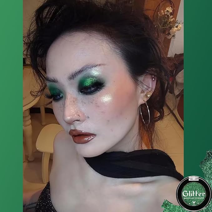 Green Eyeshadow Shimmery, Highly Pigmented Metallic Eye Glitter, Long Lasting Forest Green Sparkly Duo Chrome Eyeshadow Palette, Smooth Chameleon Glitter Eye Shadow for St Patrick’s Day, Talc Free#4D