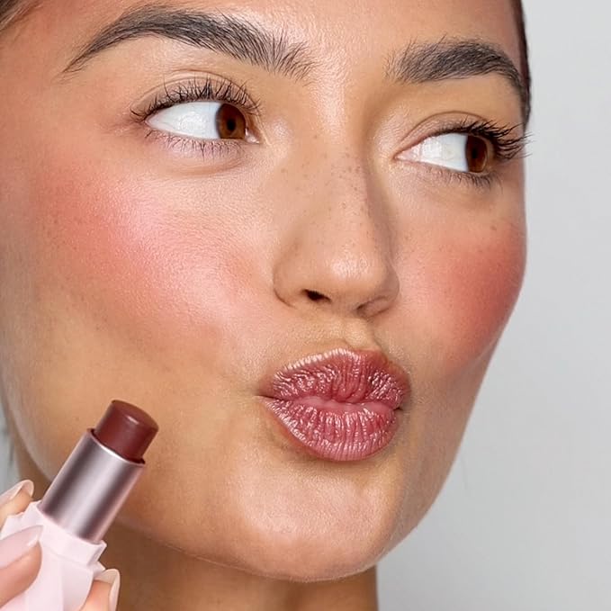 Queen Musia Skincare Supercharged Tinted Hydrabalm –– Hydrating & Nourishing, Instant Shine, Enriched with Vitamins & Hyaluronic Acid, Blurring & Soothing, Vegan & Cruelty-free (NOBLE VINE)