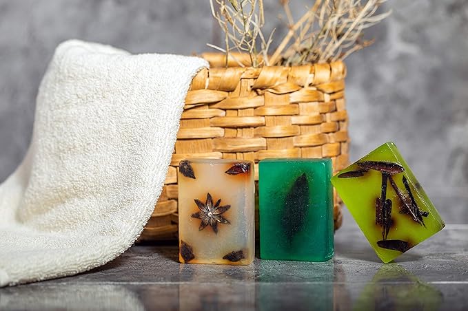 SABUN CO. Olive Oil - 100% Handcrafted Natural Olive Leaf Extract Soap - Vegan, Moisturizing Glycerin Soap - Fresh, Clean Scent - Face, Body & Hair Bar - [4.23 oz - 120 gr]