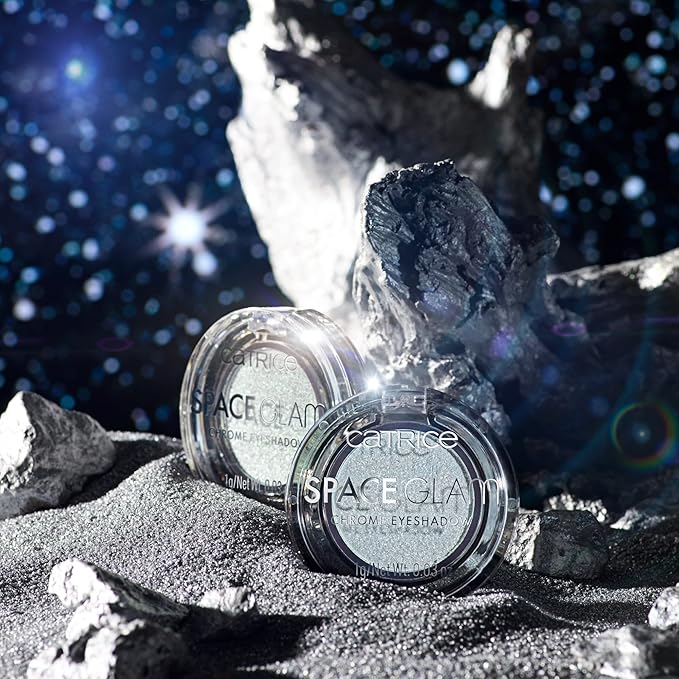 Catrice | Space Glam Chrome Eyeshadow | Duo Chrome, Highly Pigmented, Holographic Shimmer | Vegan & Cruelty Free | Without Parabens & Microplastic Particles (10 | Moonlight Glow)