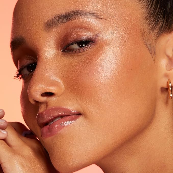 Lottie London Cheeky Glow in Champagne Drip, Liquid Blush & Sheer Highlighter, Buildable Formula Infused with Hyaluronic Acid, Vegan & Cruelty-free