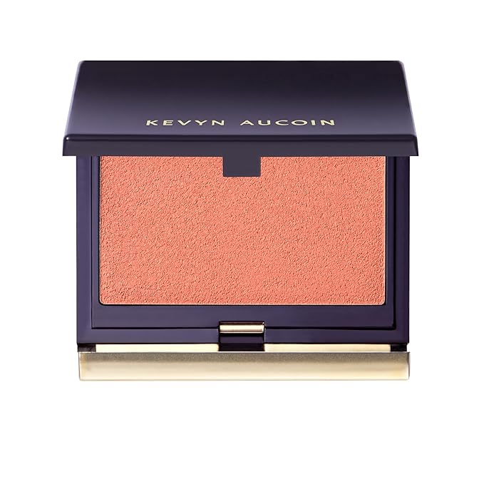 Kevyn Aucoin Sensual Skin Blush – Exposed (neutral nude: peach/warm): Cream-to-powder formula. Airbrushed finish. Helps blur appearance of texture, pores & fine lines. Easy use. Made in Italy.