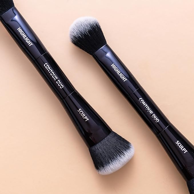 Lune+Aster Contour Duo Brush | Dual-Ended Contour Makeup Brush To Sculpt And Highlight. Made with Alumium Handle, Vegan Bristles.