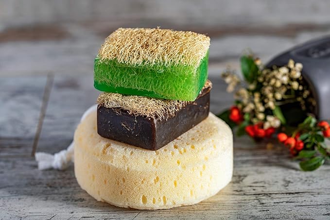 SABUN CO. [3 Pack] Pine Tar with Loofah Soap Bar - Natural Exfoliating Bar Nourishing, Hydrating, Moisturizing Handmade Soap For Face and Body [4.4 oz - 125 gr x 3]