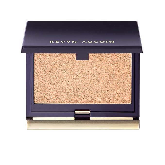 Kevyn Aucoin Sensual Skin Highlighter, Supernova (soft golden glow, all skin tones): Universally flattering. User friendly, Natural luminosity. Cream-to-powder. Blurs imperfections. Made in Italy.