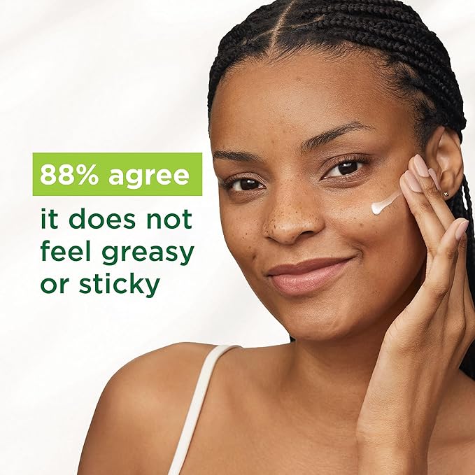 Simple Kind To Skin Replenishing Rich Moisturizer - Face Cream Nourishes and Hydrates - Face Moisturizer with Niacinamide, Vitamins B5 and E - 4 pc