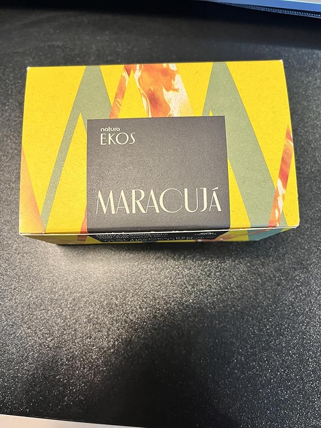 natura - Ekos Maracujá Creamy & Exfoliating Bar Soap Set (4 Pack) - 1 Exfoliating Bar, 3 Creamy Bars - Pure Plant Based Oils - Vegan Skin Care - Brazilian Beauty Secrets - Self Care - 3.5oz (100g)
